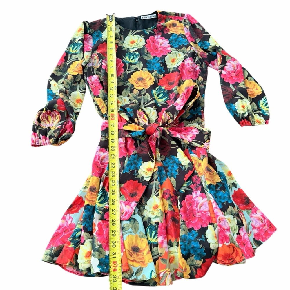 Alice + Olivia Women’s Mina Black Floral Tie-Waist Mini Dress Medium - Picture 5 of 10